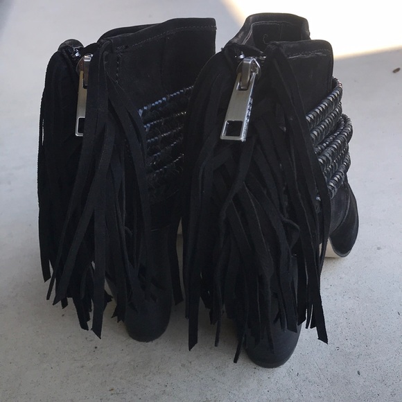 BCBGeneration Bg-cinder Ankle Booties. Size 7 - Picture 5 of 8